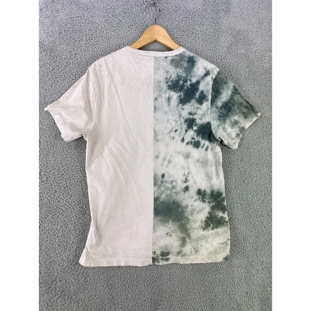 True Religion World‎ Tour T Shirt Men's Medium Beige Gray Tie Dye Patchwork Logo